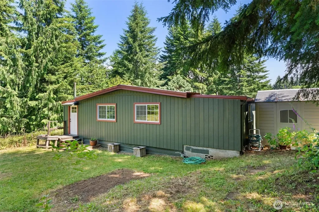 1788 Nelson Road Raymond WA 98577