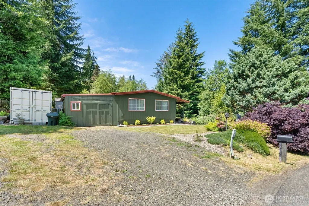 1788 Nelson Road Raymond WA 98577