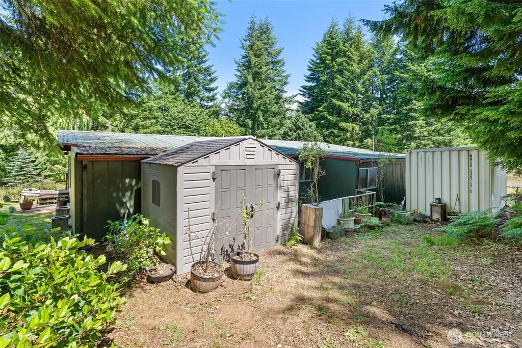 1788 Nelson Road Raymond WA 98577
