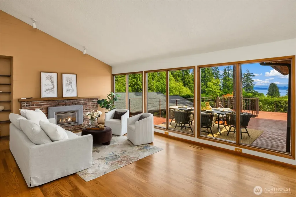 9793 NE Murden Cove Drive Bainbridge Island WA 98110