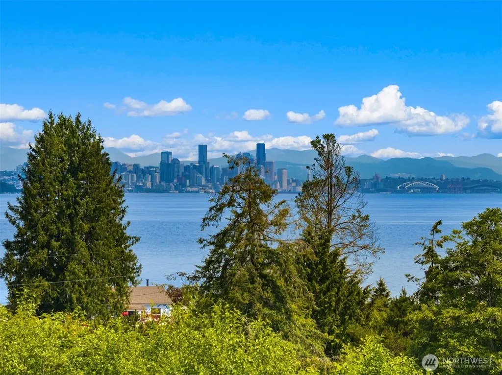 9793 NE Murden Cove Drive Bainbridge Island WA 98110