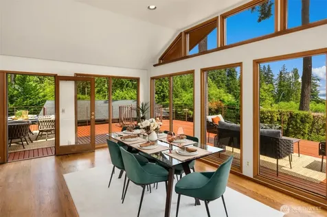 9793 NE Murden Cove Drive Bainbridge Island WA 98110