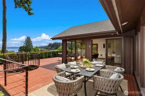 9793 NE Murden Cove Drive Bainbridge Island WA 98110