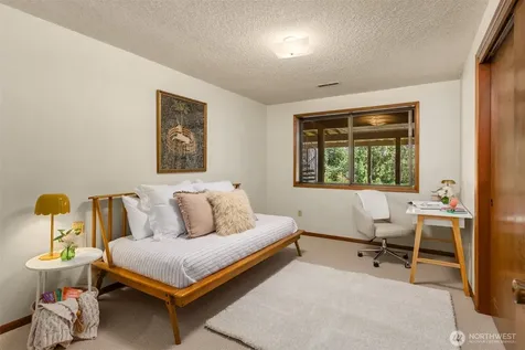 9793 NE Murden Cove Drive Bainbridge Island WA 98110