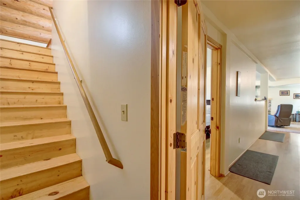 22955 Rose Road Mount Vernon WA 98274