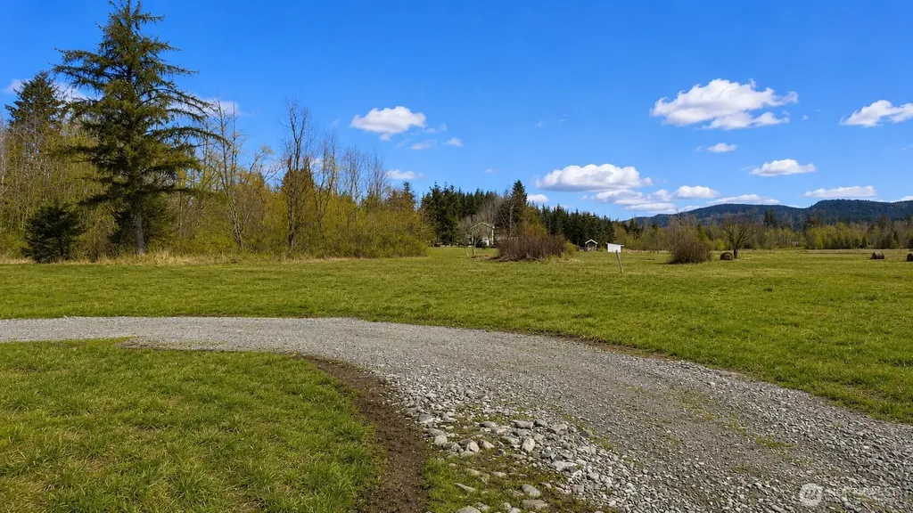 22955 Rose Road Mount Vernon WA 98274