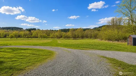 22955 Rose Road Mount Vernon WA 98274