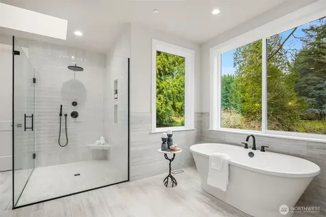 18660 NE 53rd Street Redmond WA 98052
