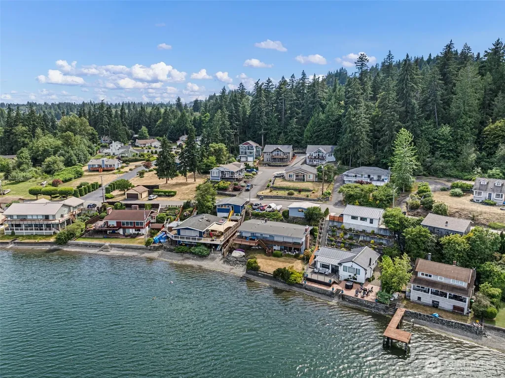 1709 Shorewood Drive Bremerton WA 98312