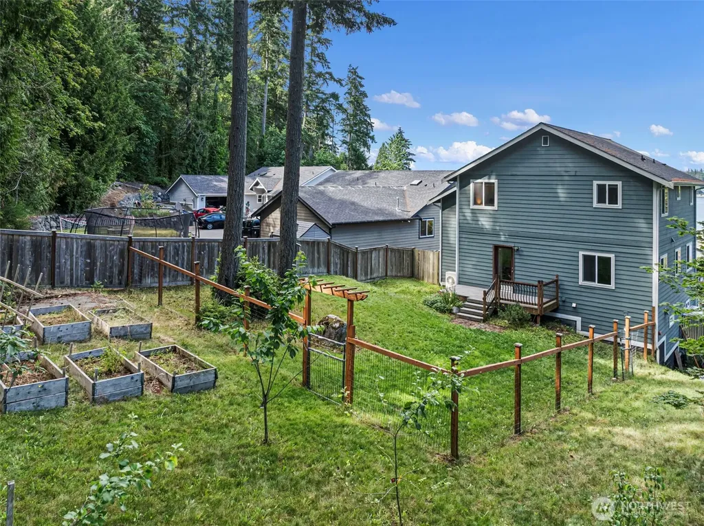 1709 Shorewood Drive Bremerton WA 98312