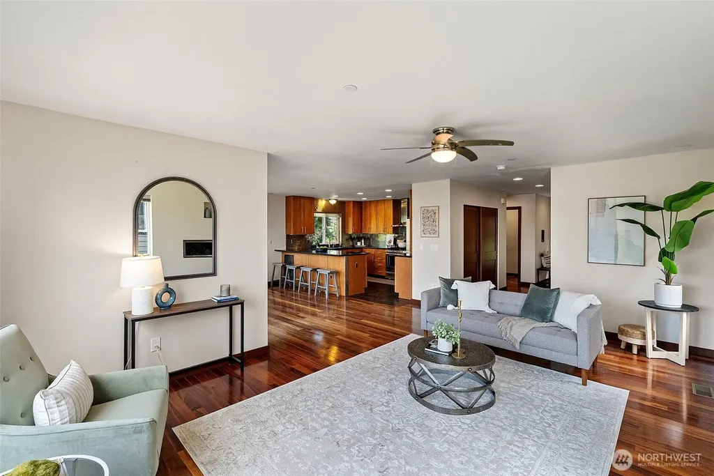 1709 Shorewood Drive Bremerton WA 98312