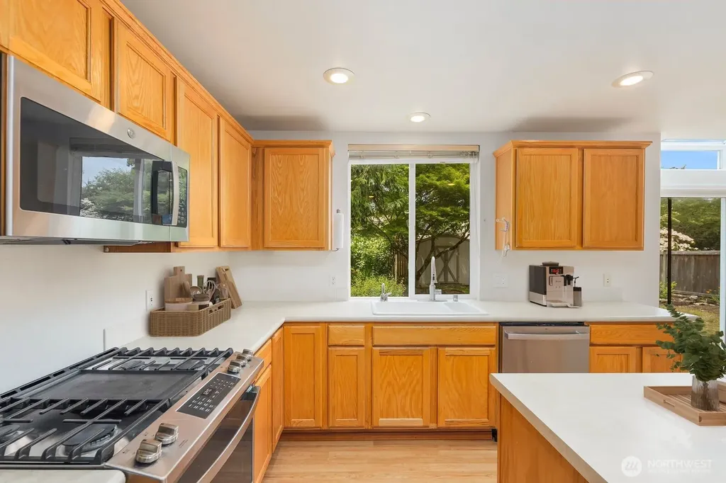 24201 231st Place SE Maple Valley WA 98038