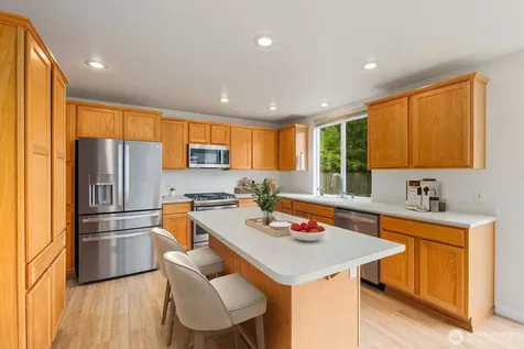 24201 231st Place SE Maple Valley WA 98038