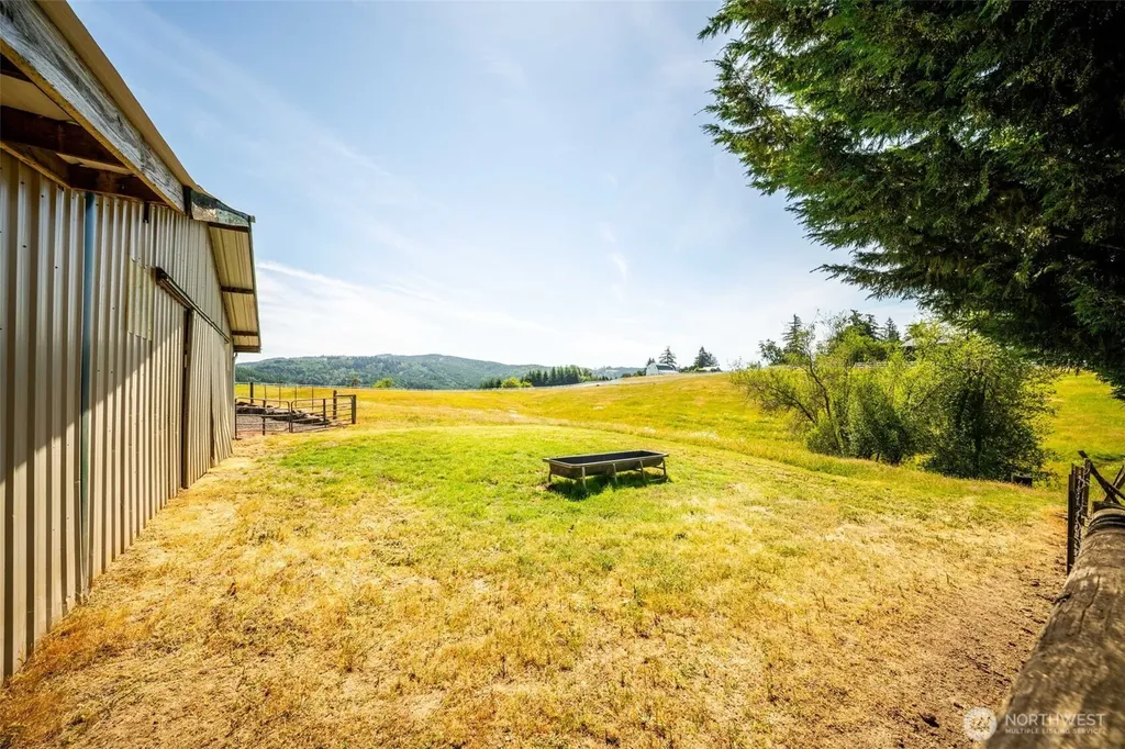 362 Cemetery Kalama WA 98625