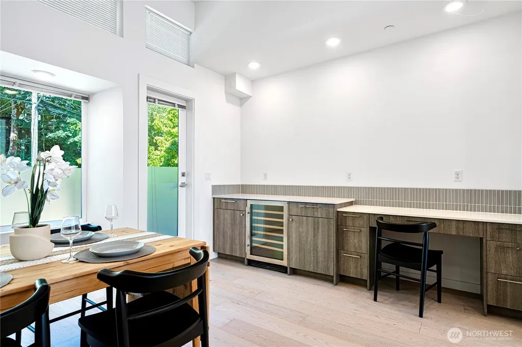1546 Sturgus Avenue S Seattle WA 98144