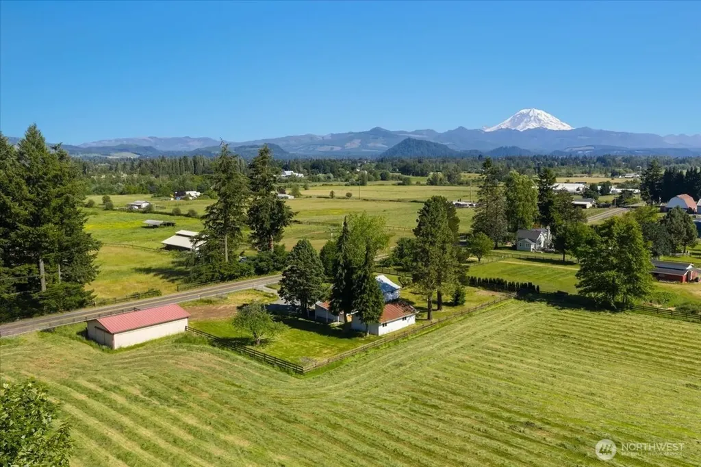 41227 228th Avenue SE Enumclaw WA 98022