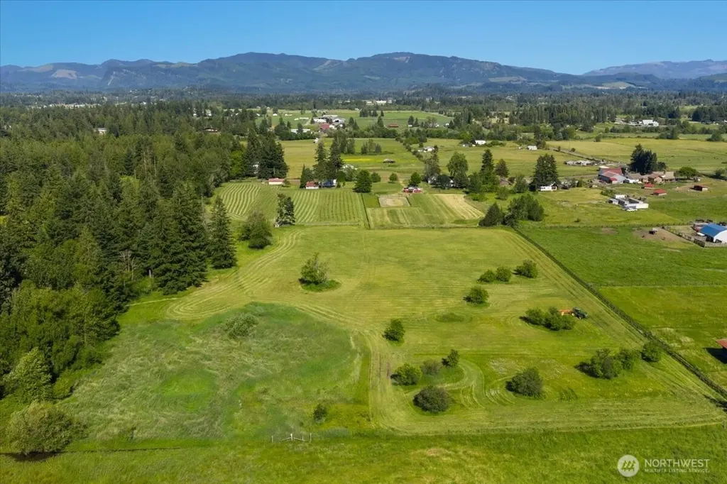 41227 228th Avenue SE Enumclaw WA 98022