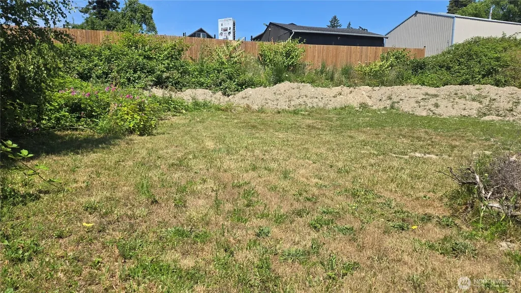 416 Comet Street Milton WA 98354