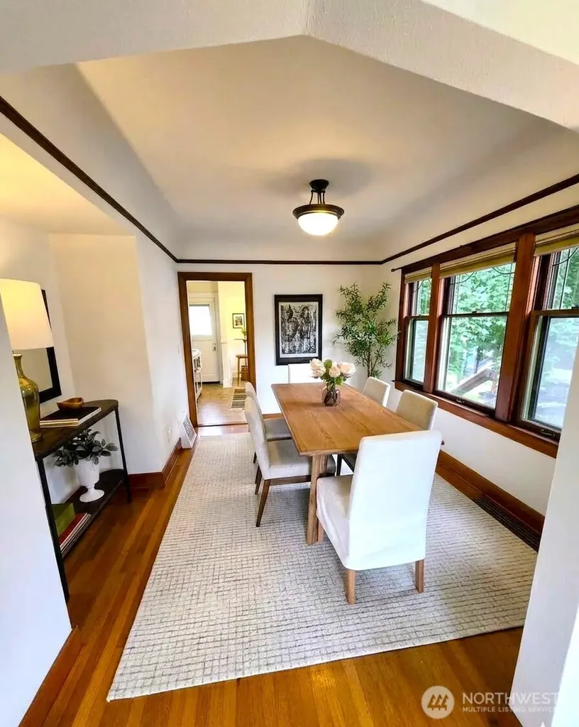 741 N 67th Street Seattle WA 98103