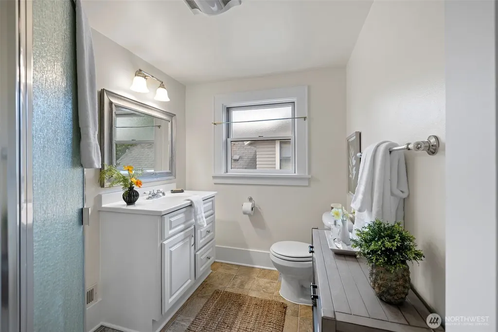 741 N 67th Street Seattle WA 98103