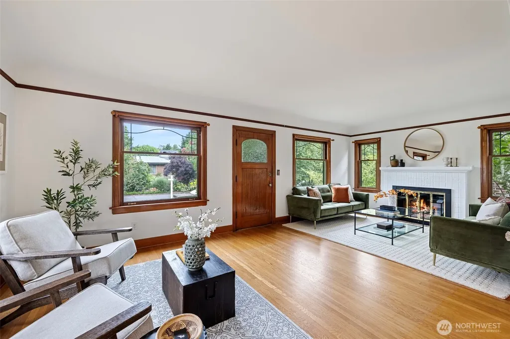 741 N 67th Street Seattle WA 98103