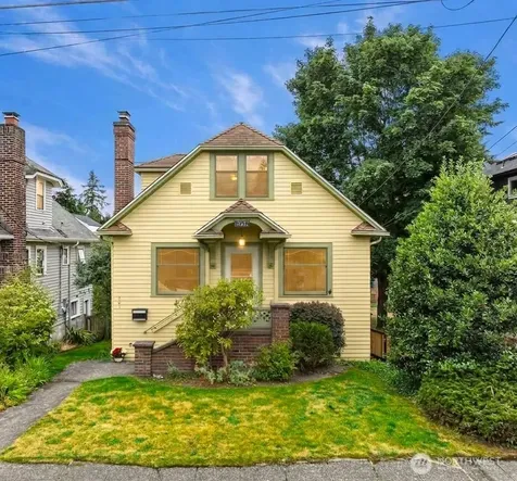 741 N 67th Street Seattle WA 98103