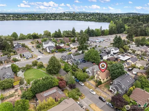 741 N 67th Street Seattle WA 98103