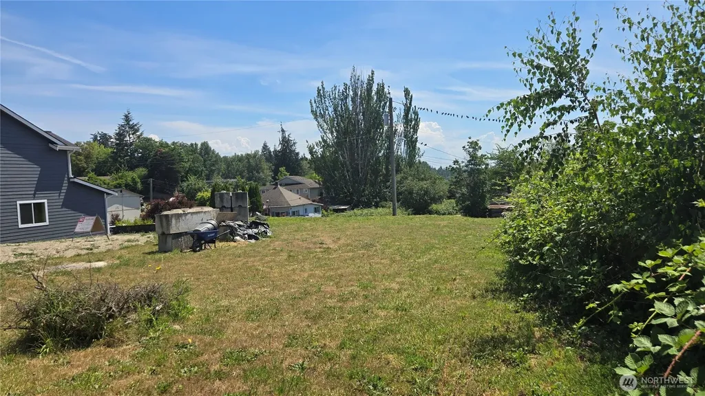 412 Comet Street Milton WA 98354