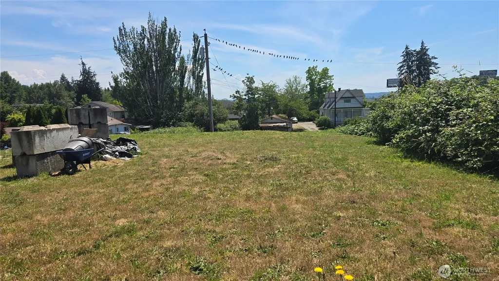 412 Comet Street Milton WA 98354