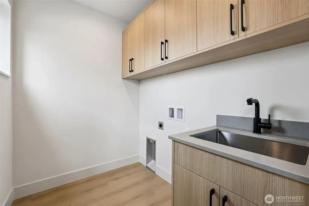2626 58th Avenue SW Seattle WA 98116