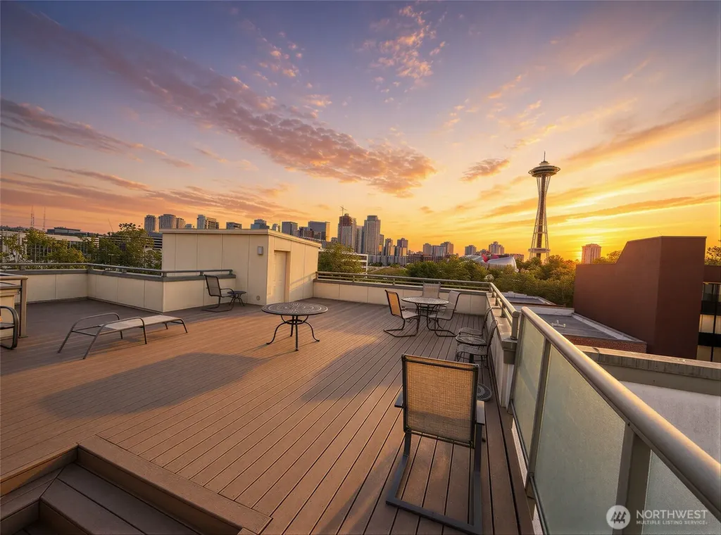 621 5th Avenue N Seattle WA 98109