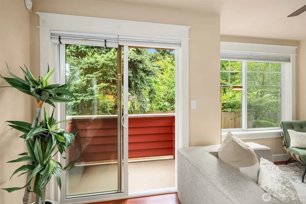118 NW 39th Street Seattle WA 98107