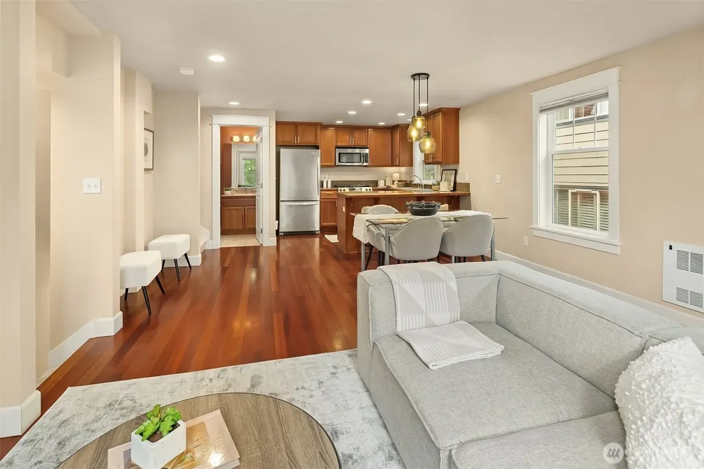 118 NW 39th Street Seattle WA 98107