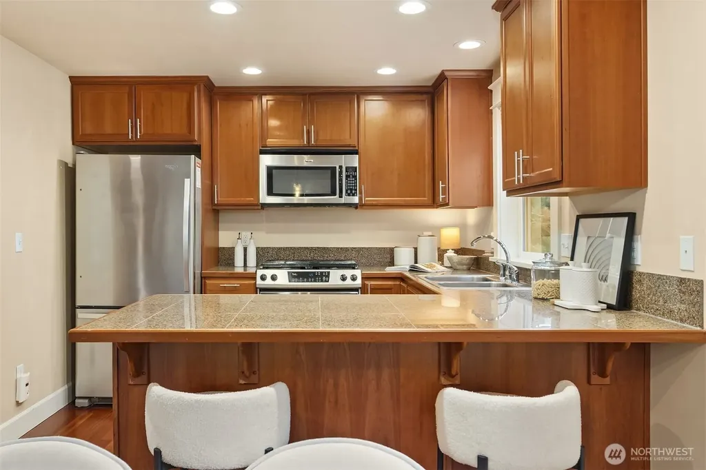 118 NW 39th Street Seattle WA 98107