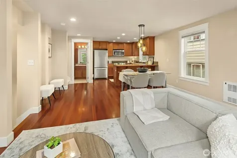 118 NW 39th Street Seattle WA 98107