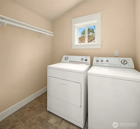 118 NW 39th Street Seattle WA 98107