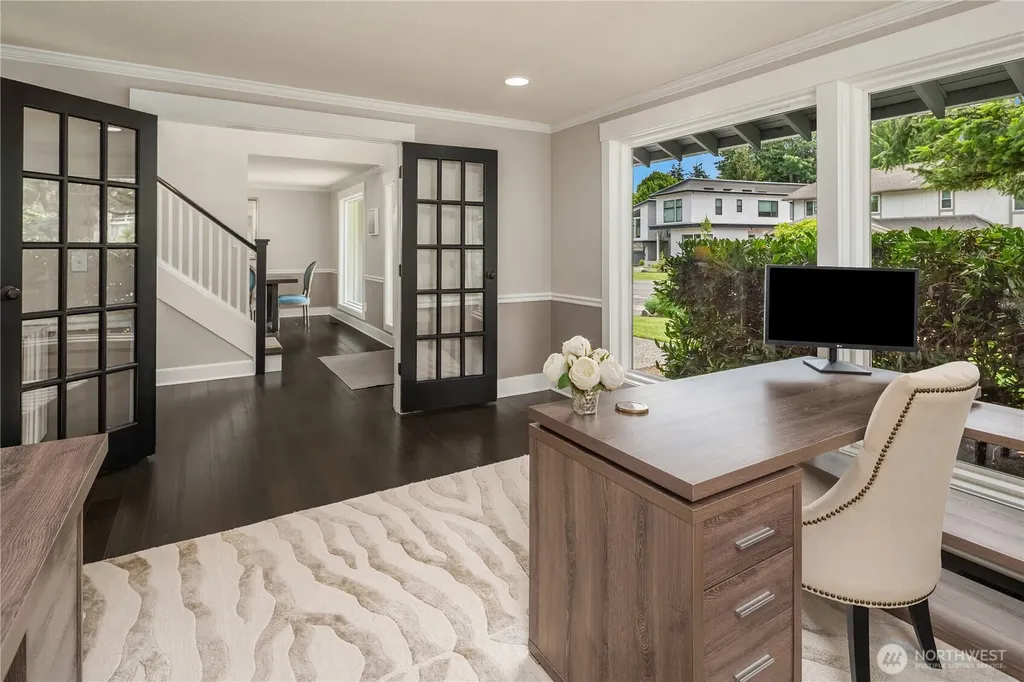 16208 SE 46th Way Bellevue WA 98006