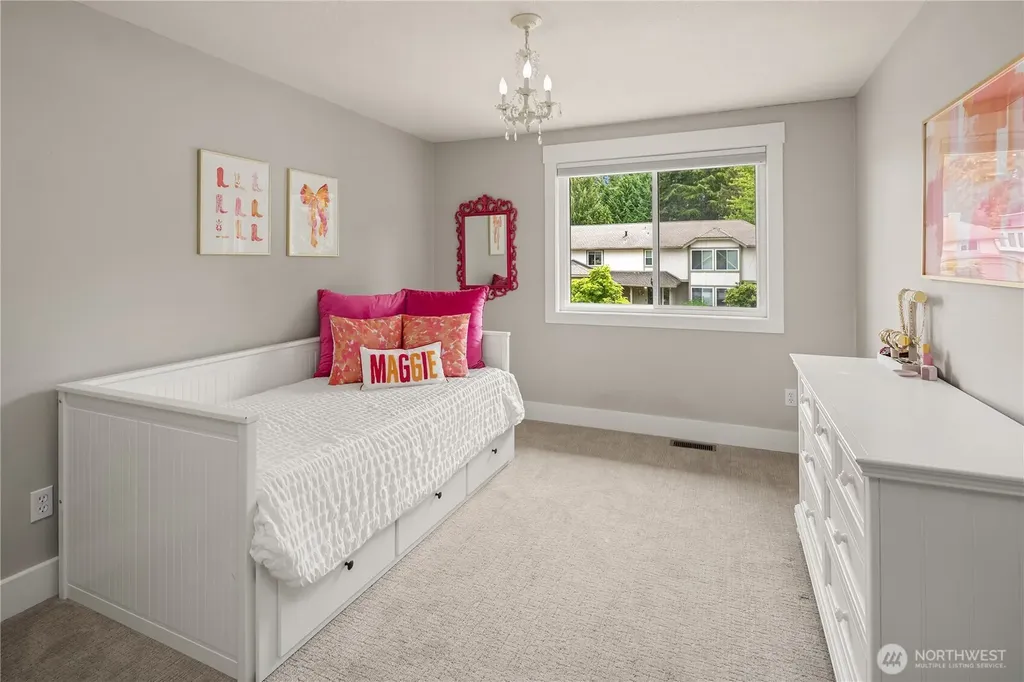 16208 SE 46th Way Bellevue WA 98006