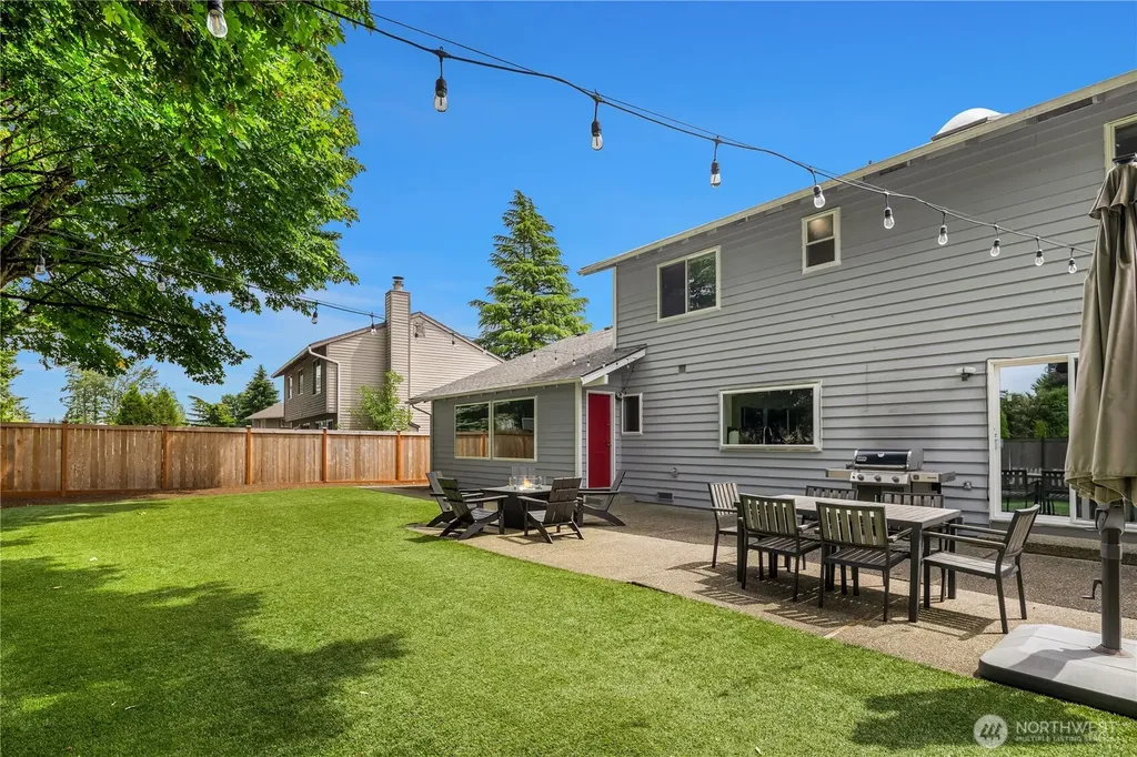 16208 SE 46th Way Bellevue WA 98006