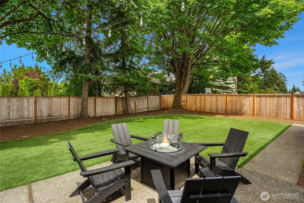 16208 SE 46th Way Bellevue WA 98006