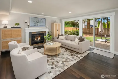 16208 SE 46th Way Bellevue WA 98006