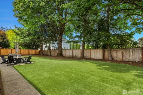 16208 SE 46th Way Bellevue WA 98006