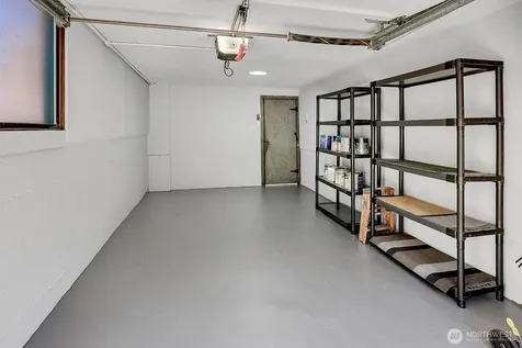 2714 Queen Anne Avenue N Seattle WA 98109