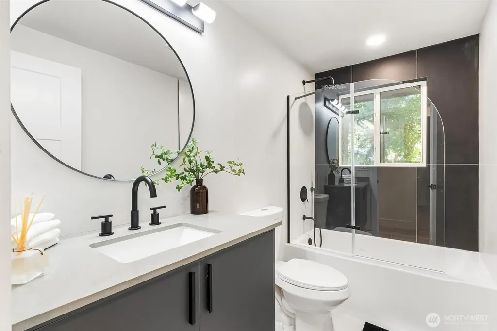17606 SE 144th Street Renton WA 98059