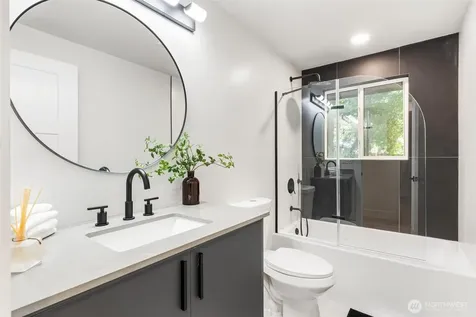17606 SE 144th Street Renton WA 98059