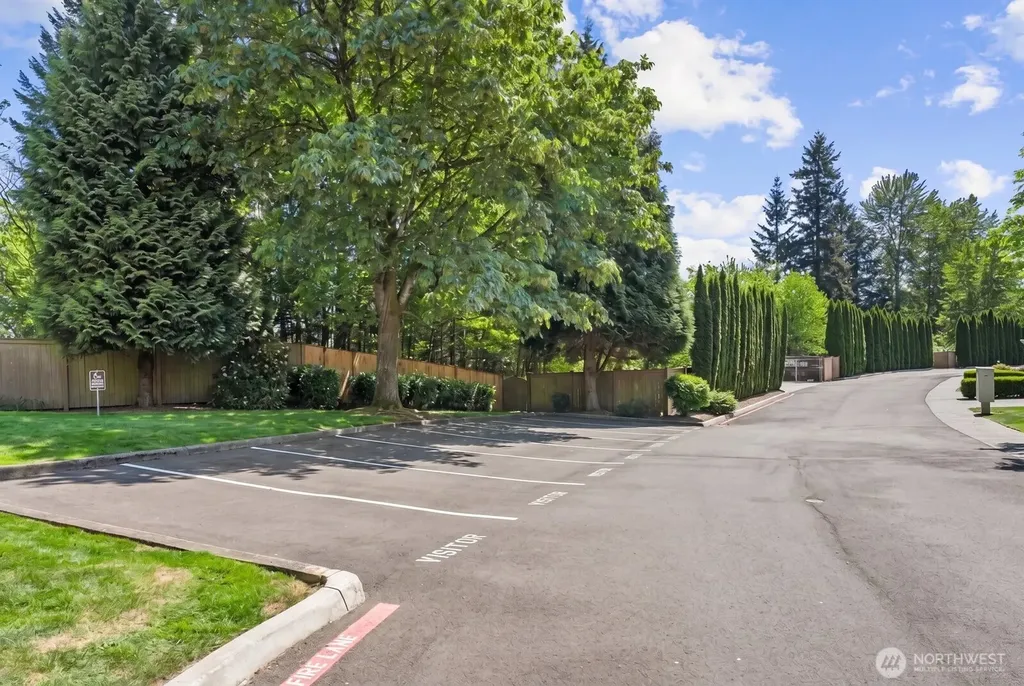 13274 NE 182nd Street Woodinville WA 98072