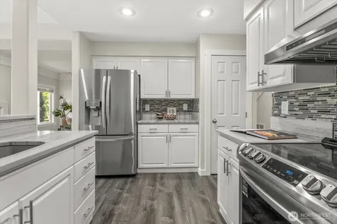 13274 NE 182nd Street Woodinville WA 98072