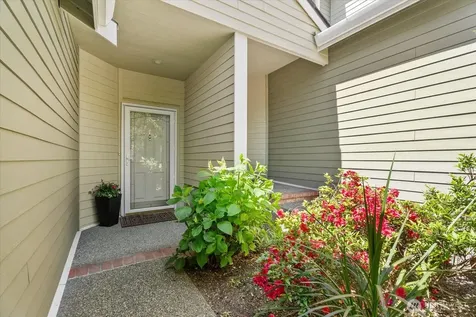 13274 NE 182nd Street Woodinville WA 98072