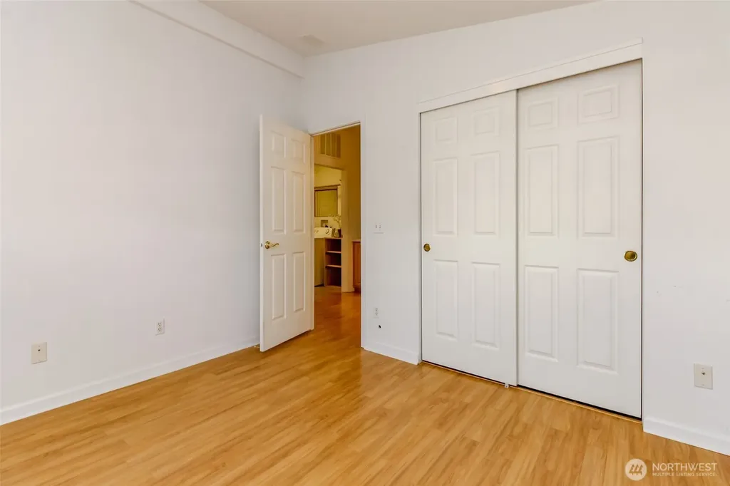 24112 221st Place SE Maple Valley WA 98038