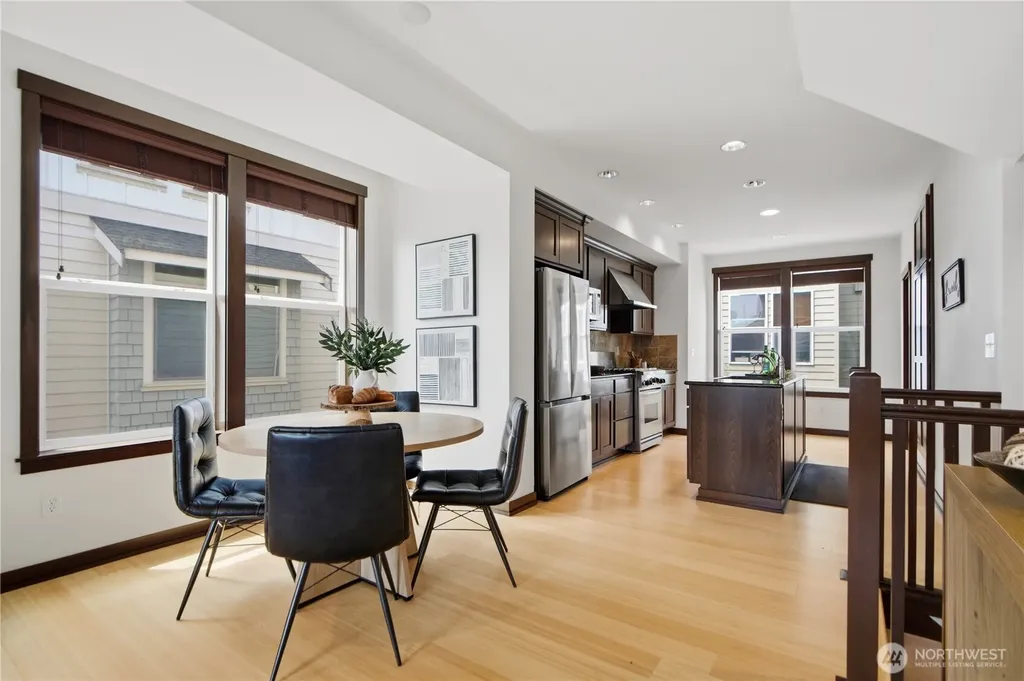 1420 18th Avenue Seattle WA 98122